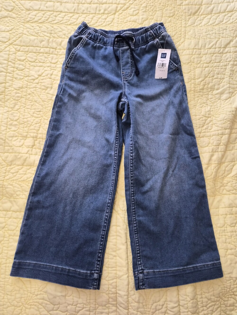 Gap Kids Wide-Leg Pull-On Jeans - Size 6/7